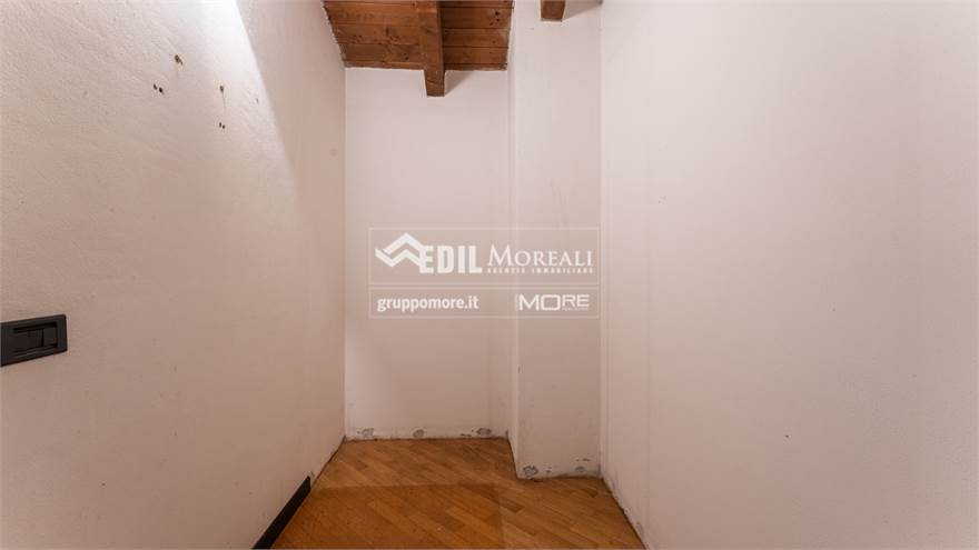 Photo 35